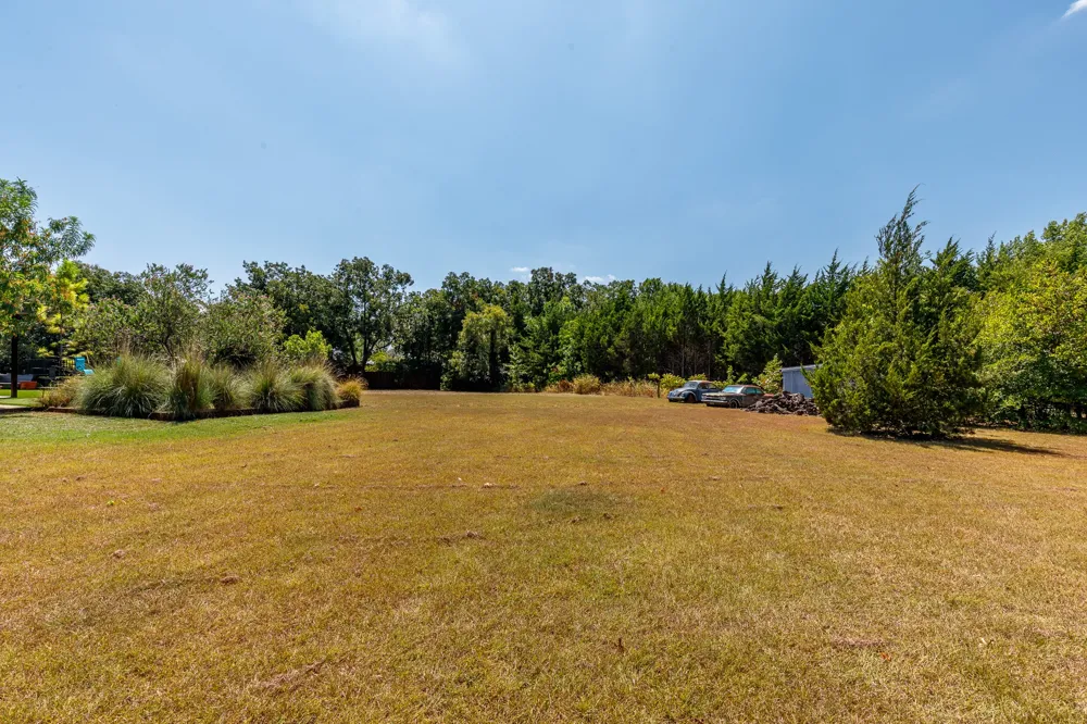 6448 County Road 437 Princeton, TX 75407