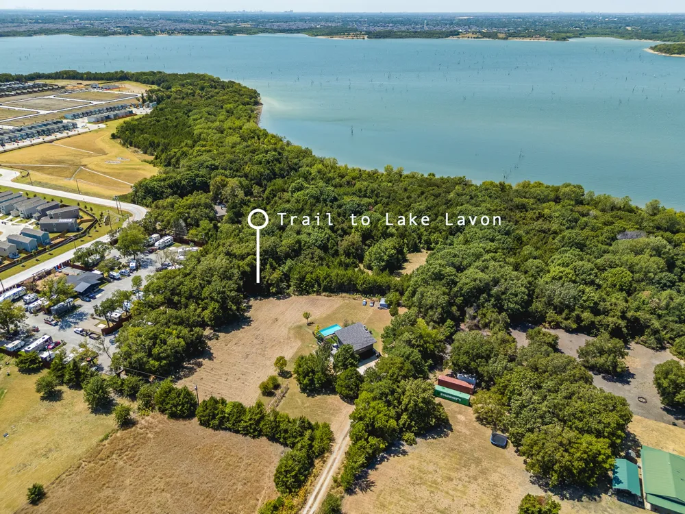 6448 County Road 437 Princeton, TX 75407