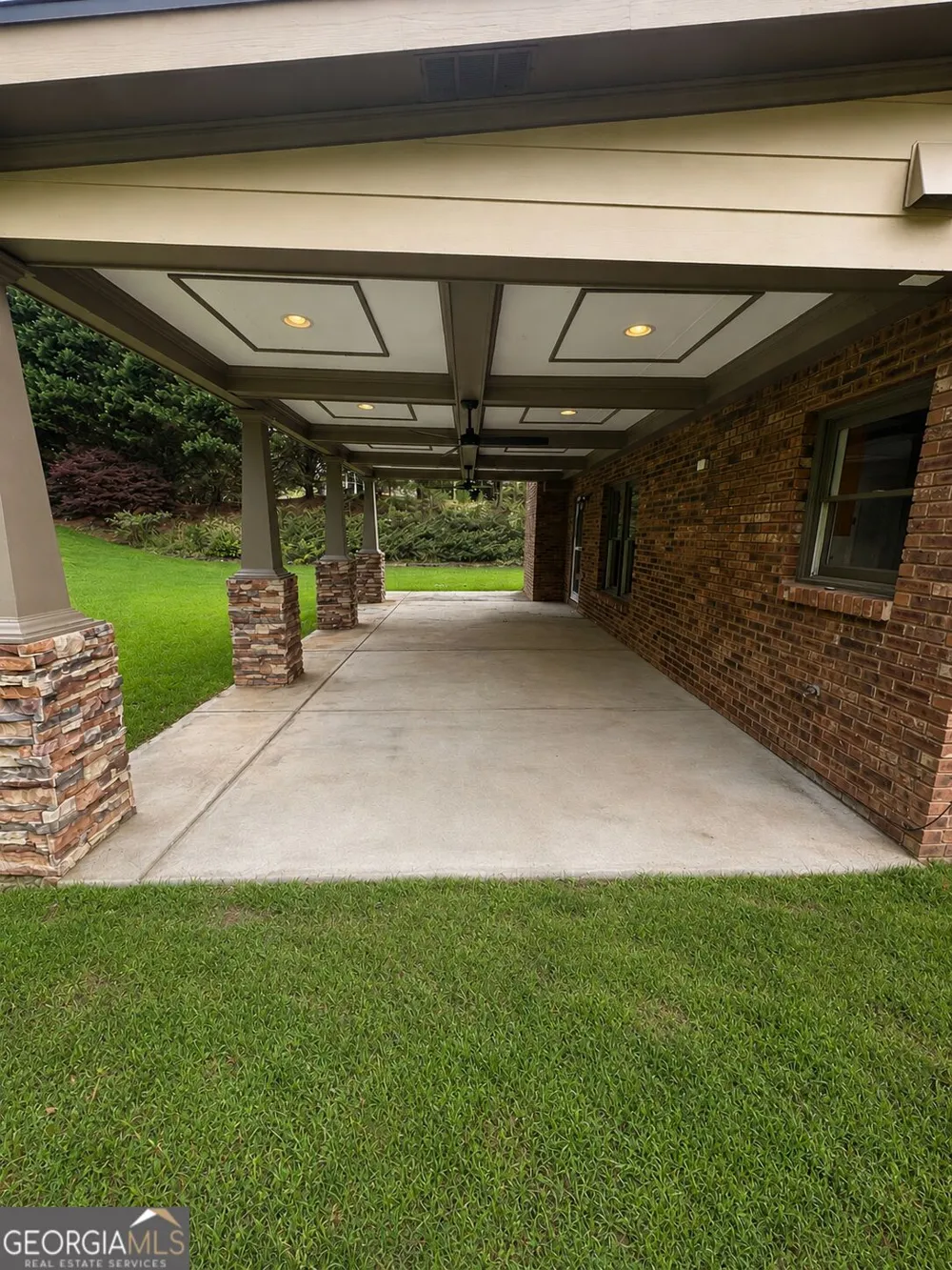 2614 Dolostone WAY Dacula, GA 30019
