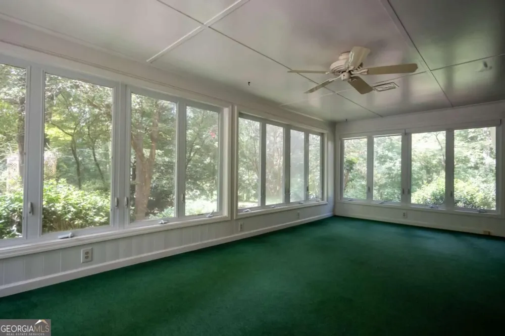 135 Old Fort RD Athens, GA 30606