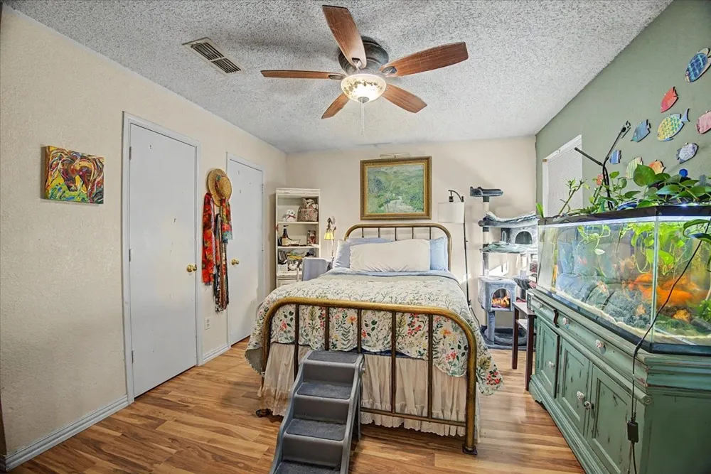 5705 Heatherglen Terrace Fort Worth, TX 76179