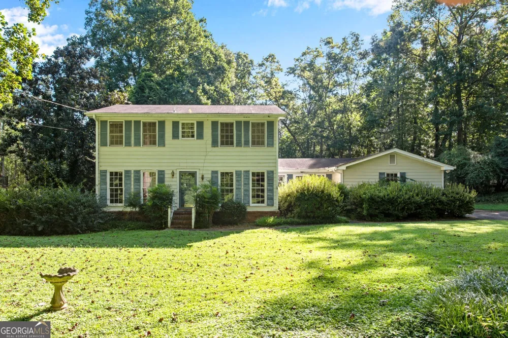 1255 Lake Charles DR Roswell, GA 30075