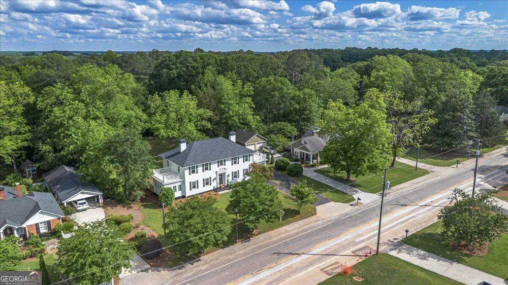 6104 Floyd ST NE Covington, GA 30014