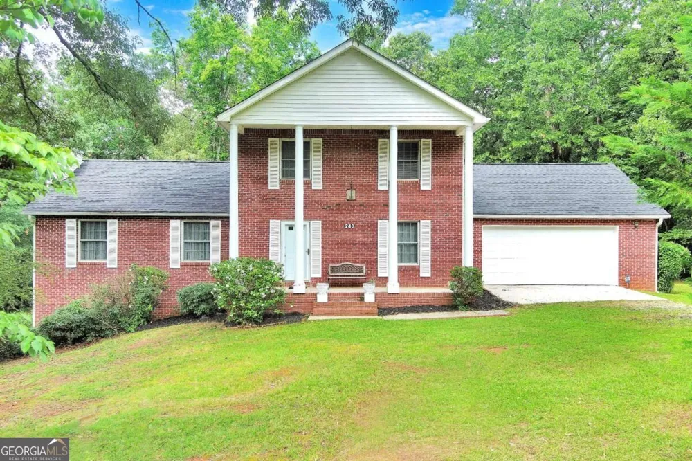 240 Riverview RD Jackson, GA 30233