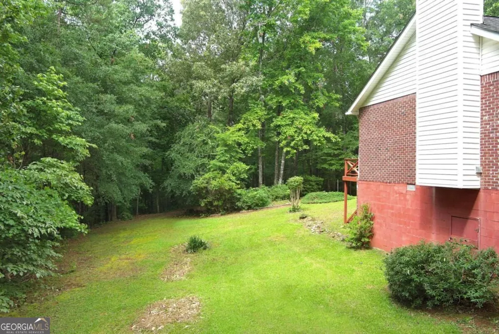 240 Riverview RD Jackson, GA 30233