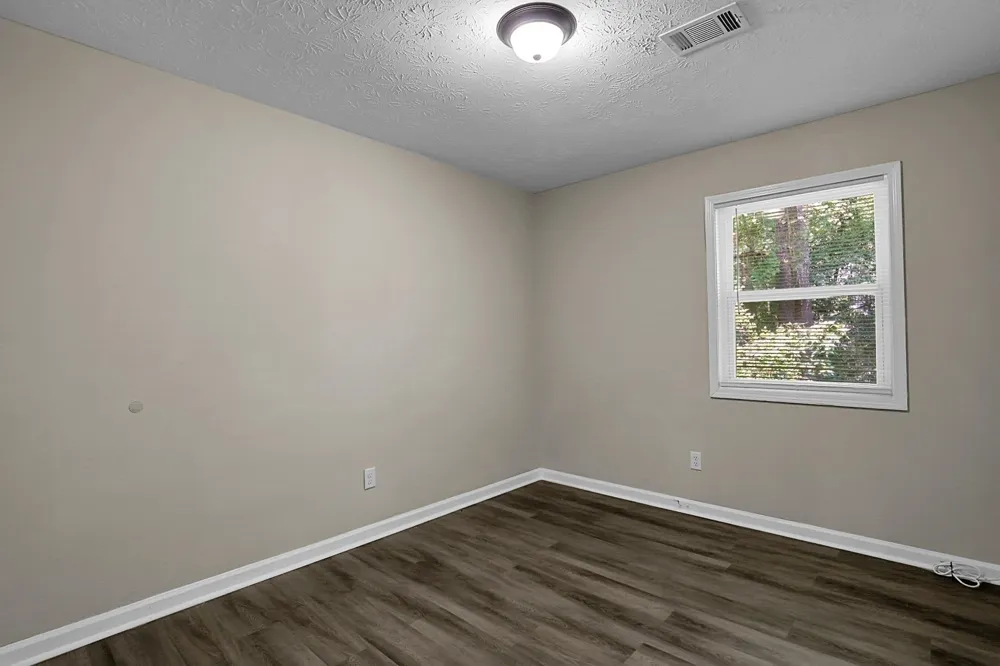 1229 Creek Forest CT NW Conyers, GA 30012