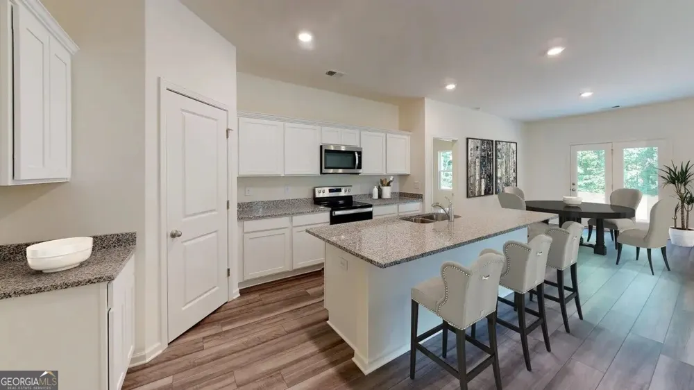 387 Silverton DR Dacula, GA 30019