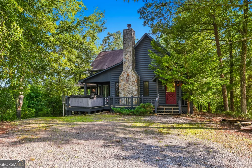 142 Oak Hill DR Mineral Bluff, GA 30559