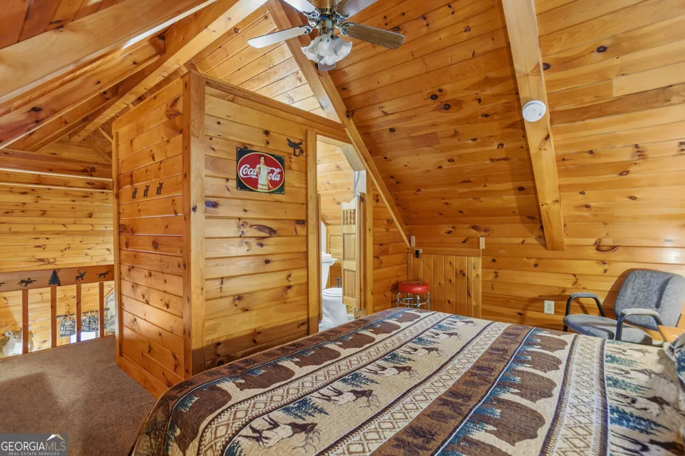 142 Oak Hill DR Mineral Bluff, GA 30559