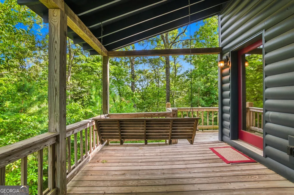142 Oak Hill DR Mineral Bluff, GA 30559