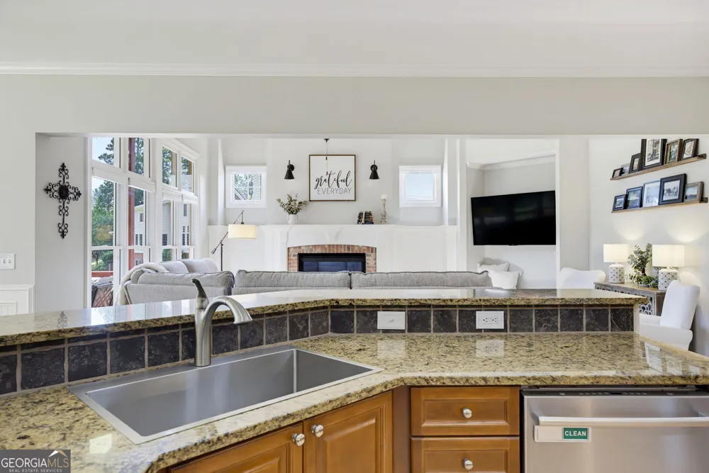 333 Golf Crest DR Acworth, GA 30101