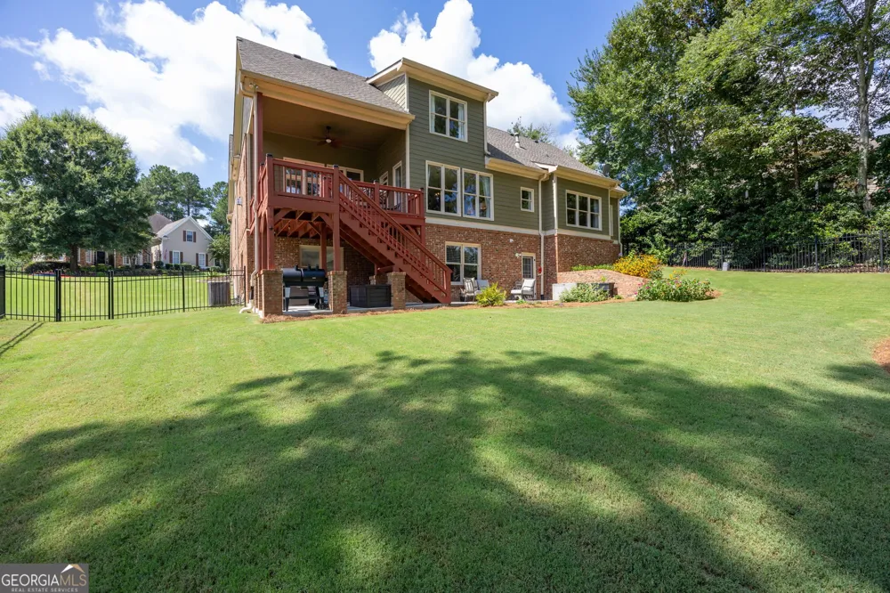 333 Golf Crest DR Acworth, GA 30101