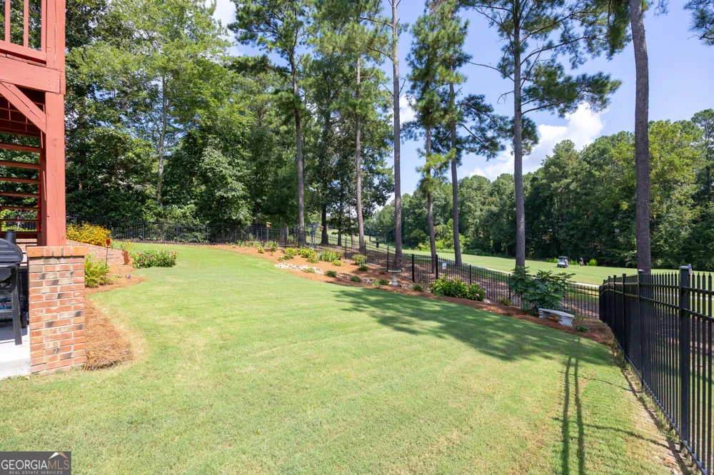 333 Golf Crest DR Acworth, GA 30101