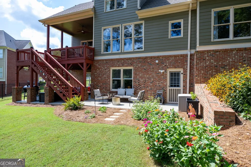 333 Golf Crest DR Acworth, GA 30101