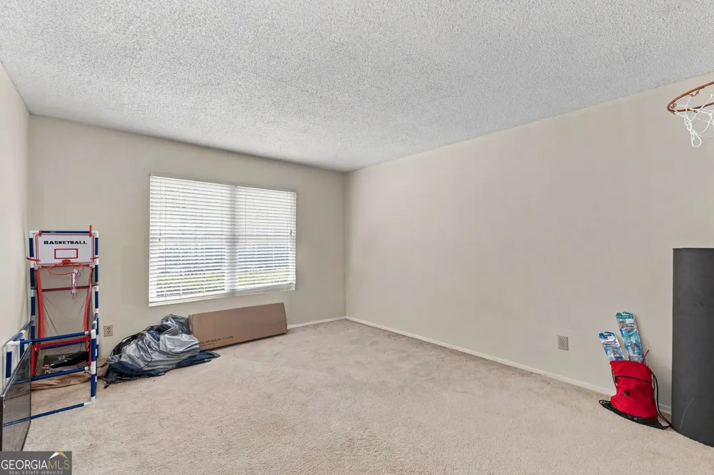 27 Doranne CT SE Smyrna, GA 30080