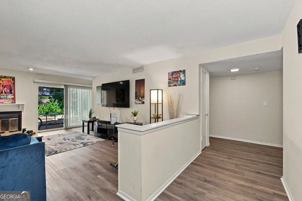 27 Doranne CT SE Smyrna, GA 30080