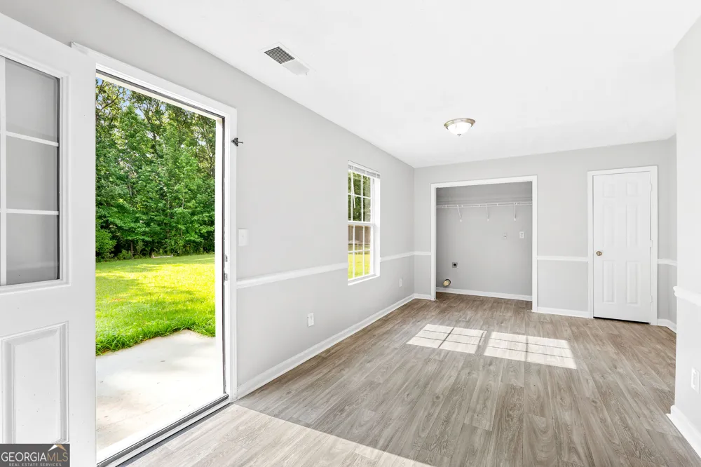 9360 Linkside TRCE Riverdale, GA 30274