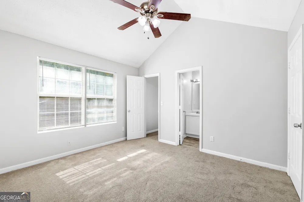 9360 Linkside TRCE Riverdale, GA 30274