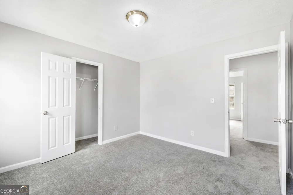 9360 Linkside TRCE Riverdale, GA 30274
