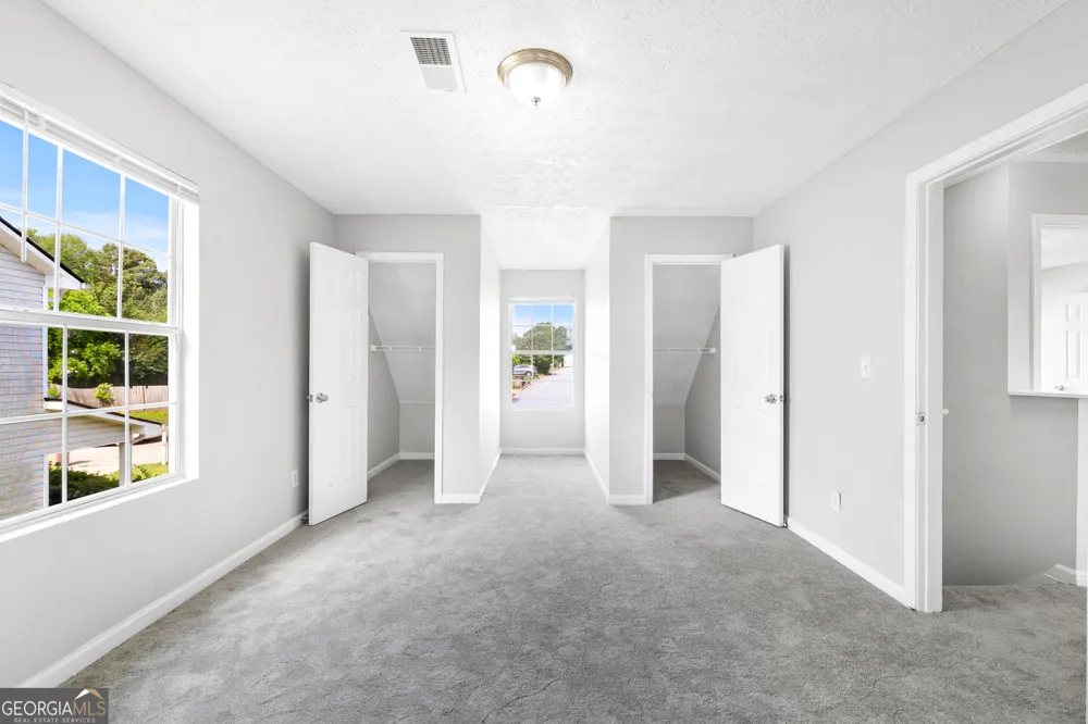 9360 Linkside TRCE Riverdale, GA 30274