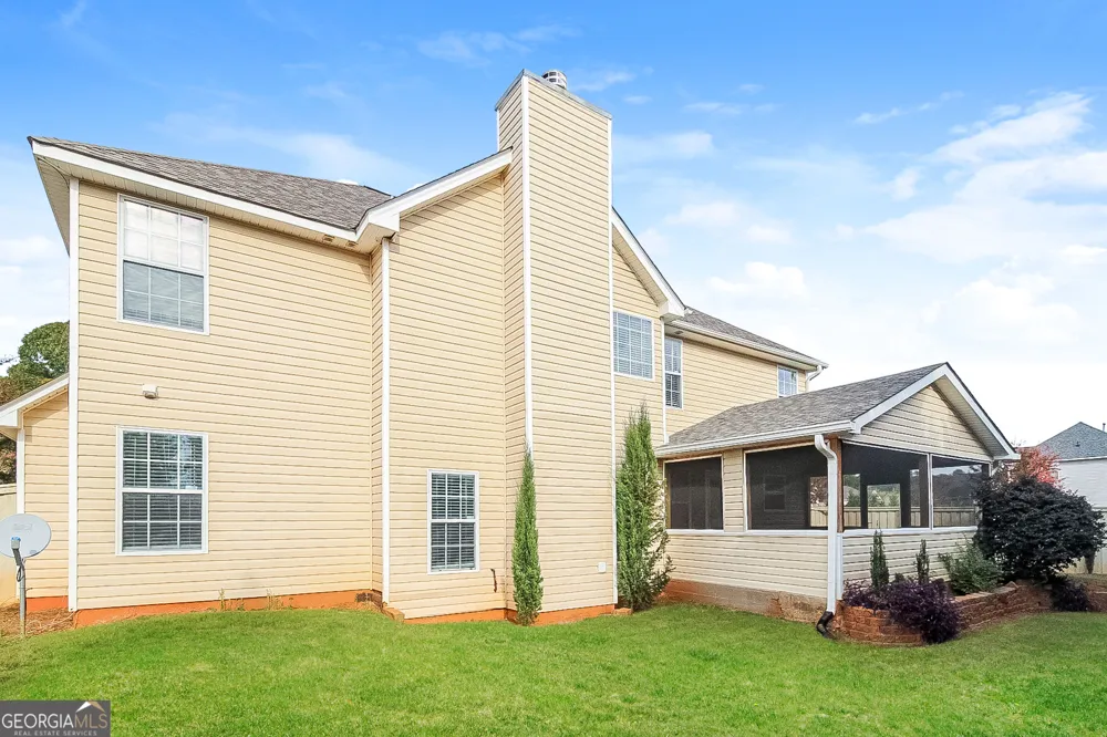 145 Spring Lake TER Covington, GA 30016
