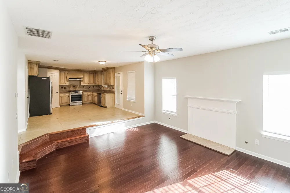 145 Spring Lake TER Covington, GA 30016