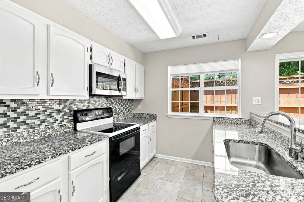 5557 Clover Rise LN Norcross, GA 30093