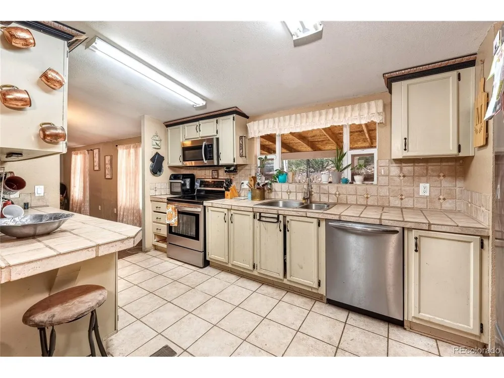 26131 Pinon Ridge Drive Aguilar, CO 81020