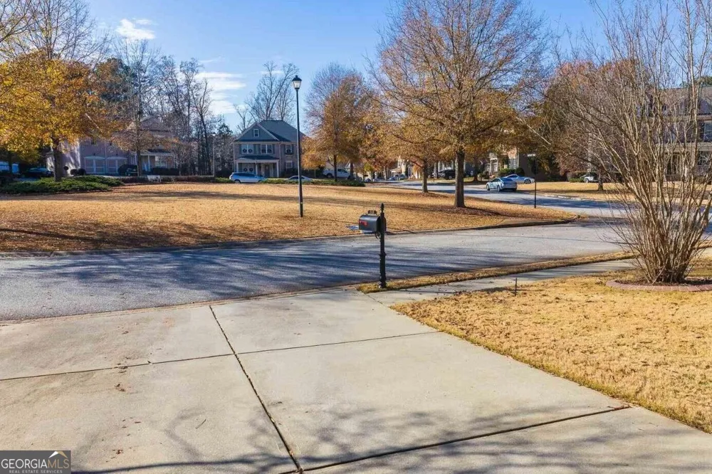 345 Revolution DR Peachtree City, GA 30269