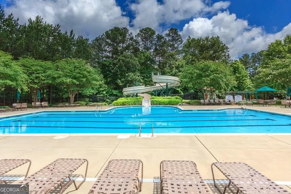 345 Revolution DR Peachtree City, GA 30269