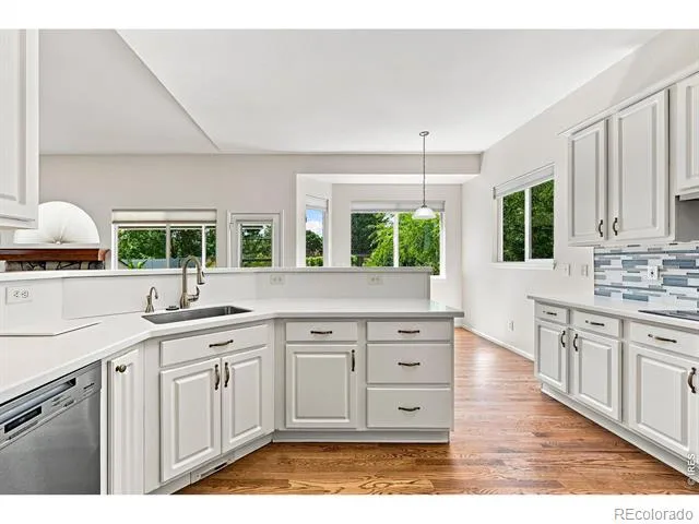 1715 Whitehall Drive Longmont, CO 80504