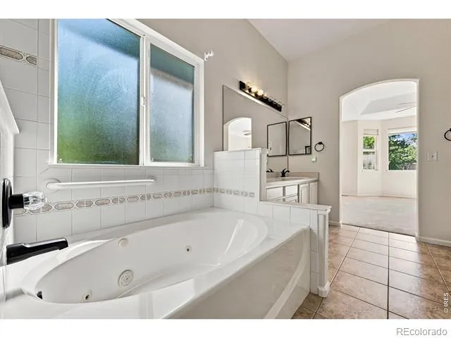 1715 Whitehall Drive Longmont, CO 80504