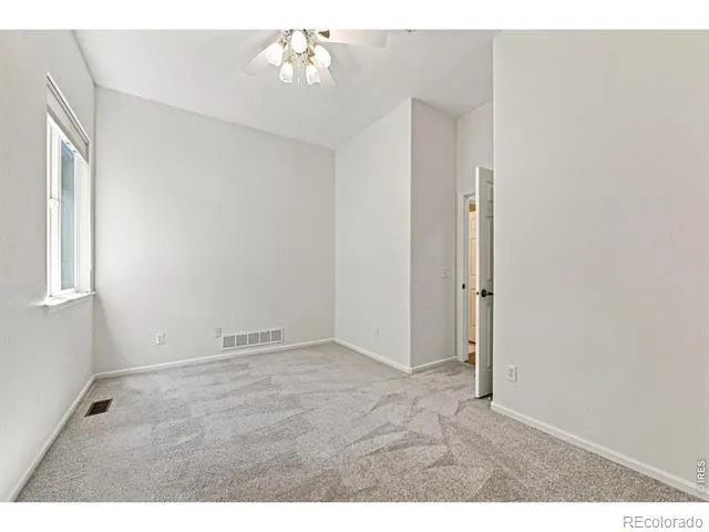 1715 Whitehall Drive Longmont, CO 80504
