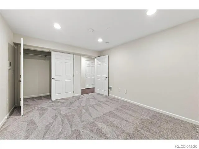 1715 Whitehall Drive Longmont, CO 80504