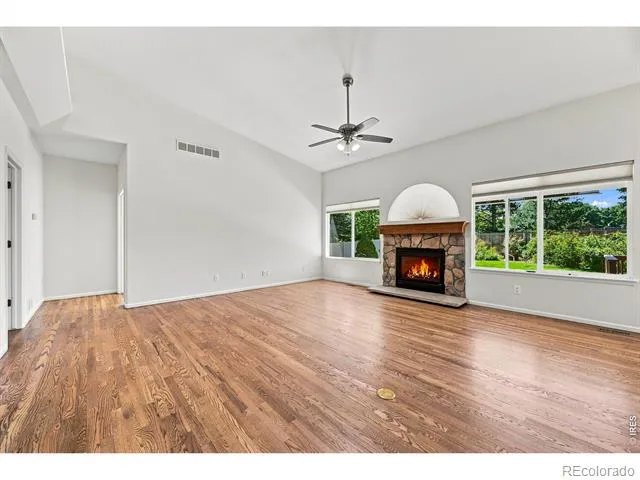 1715 Whitehall Drive Longmont, CO 80504