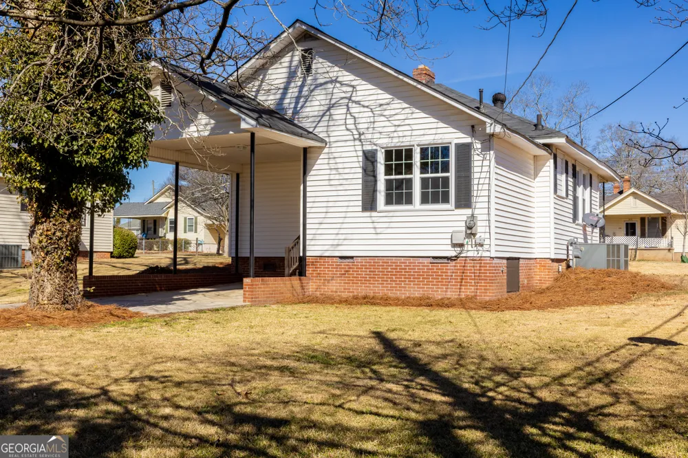 516 W Goodrich AVE Thomaston, GA 30286
