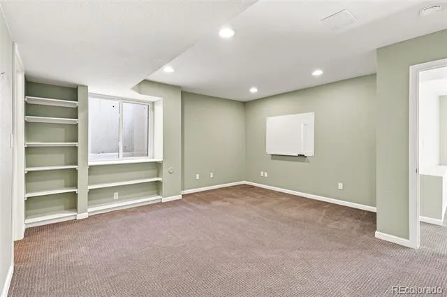 9815 Spring Hill Street Highlands Ranch, CO 80129