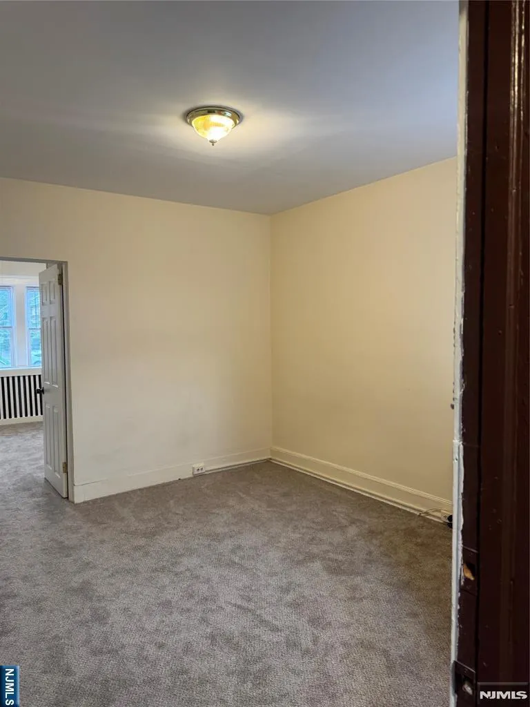 100 Washington Avenue 3 Bergenfield, NJ 07621