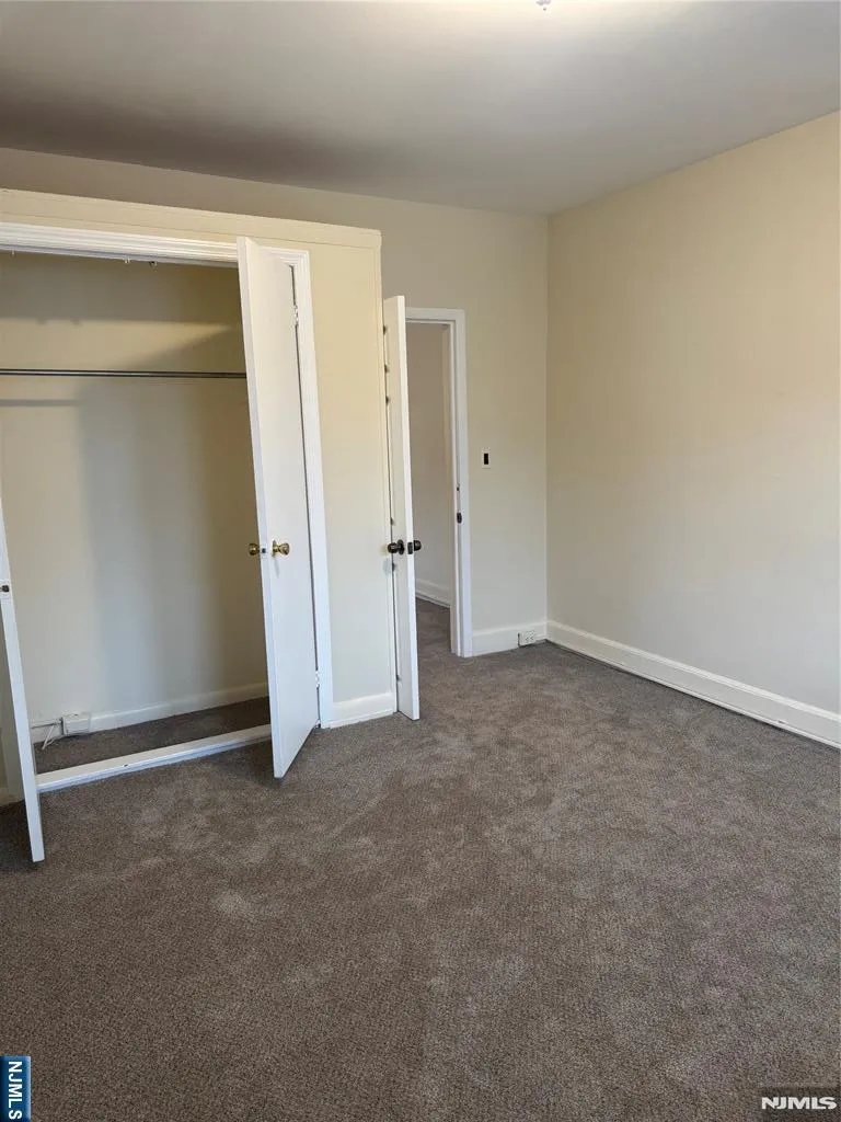 100 Washington Avenue 3 Bergenfield, NJ 07621
