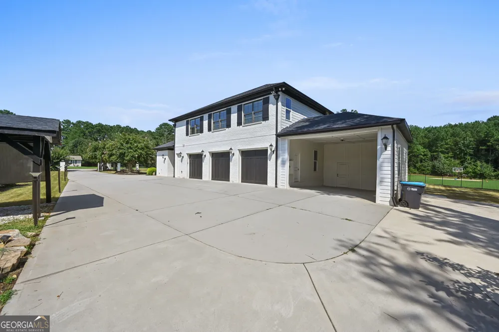 861 Bailey Woods RD Dacula, GA 30019