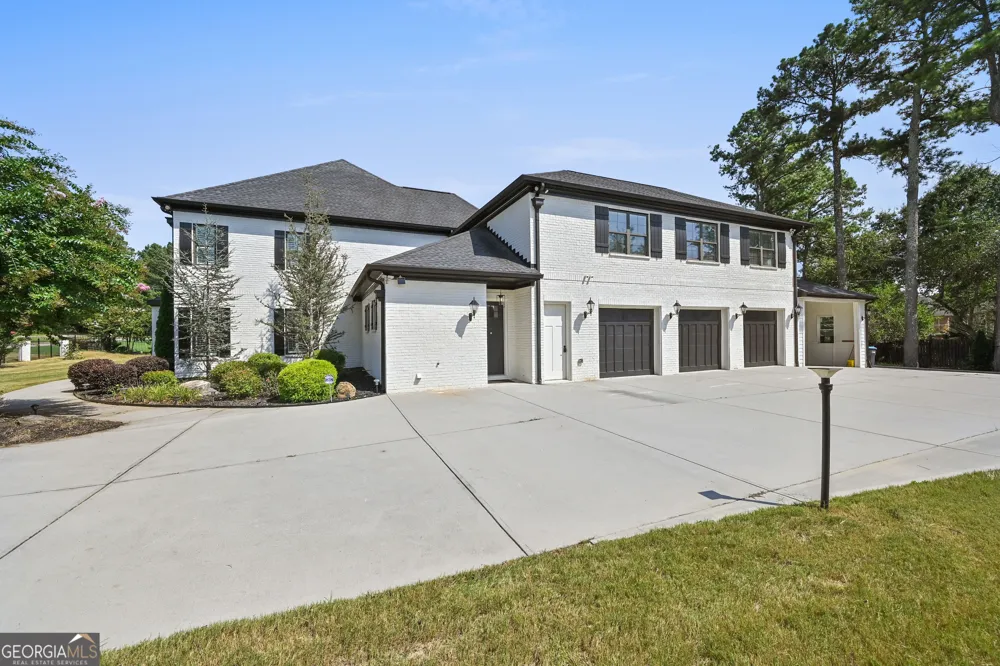 861 Bailey Woods RD Dacula, GA 30019