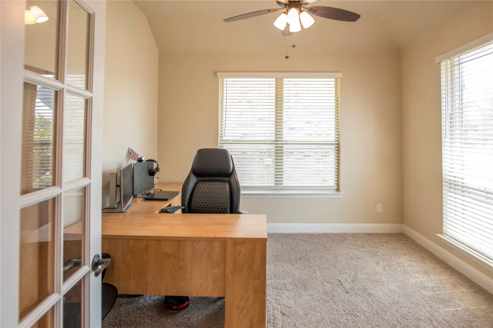 1305 Starlight Avenue Aubrey, TX 76227