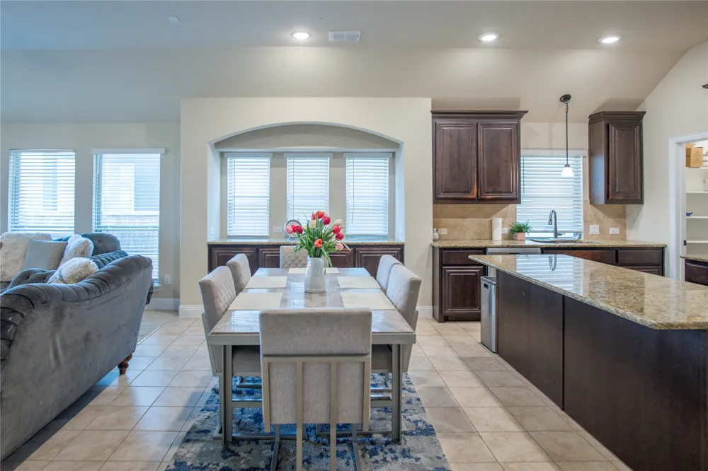 1305 Starlight Avenue Aubrey, TX 76227