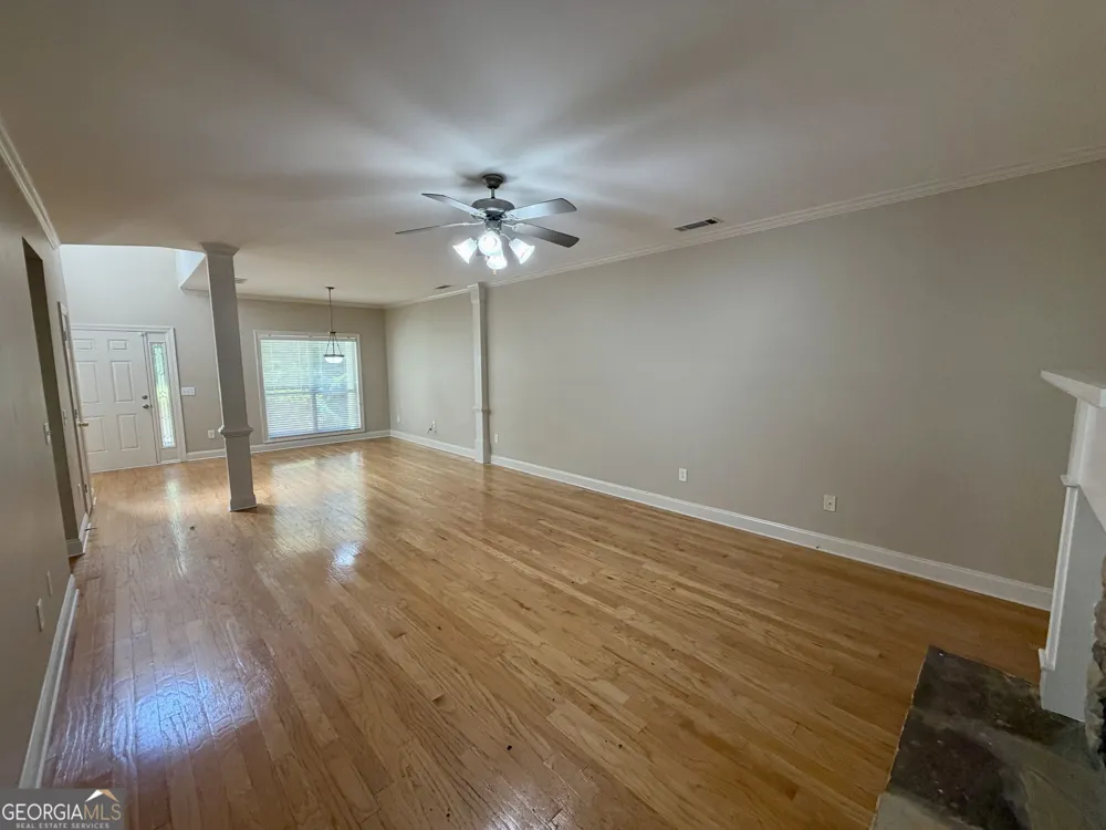 1116 Fourth ST Stone Mountain, GA 30083