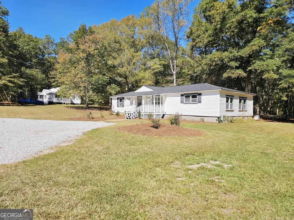 46 Gammon RD Carrollton, GA 30117