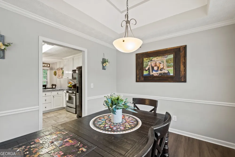 122 Brookhaven LN Canton, GA 30114