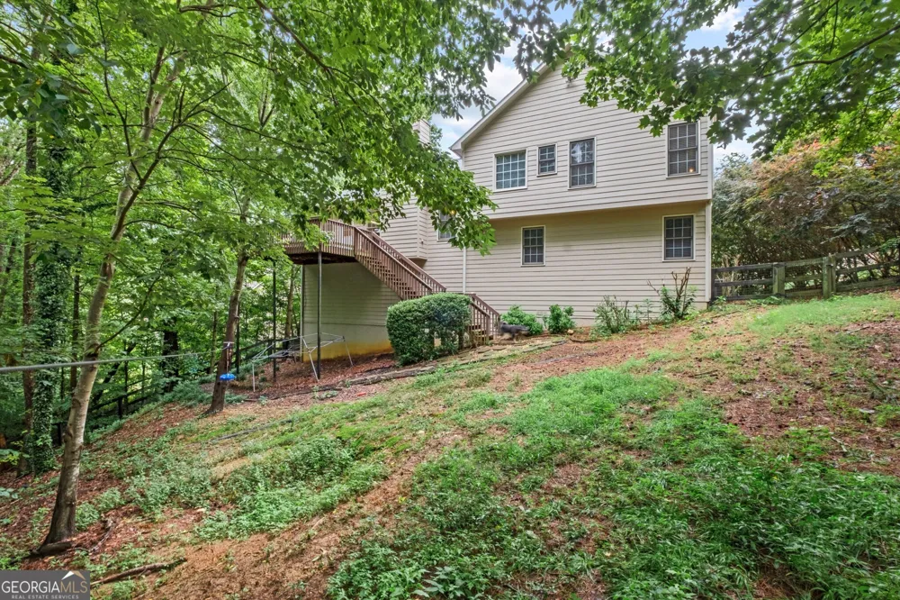 122 Brookhaven LN Canton, GA 30114