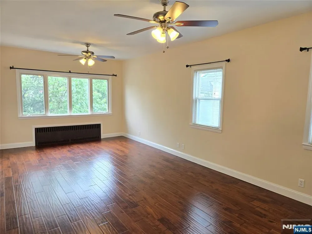 158 Knapp Avenue 2 Clifton, NJ 07011