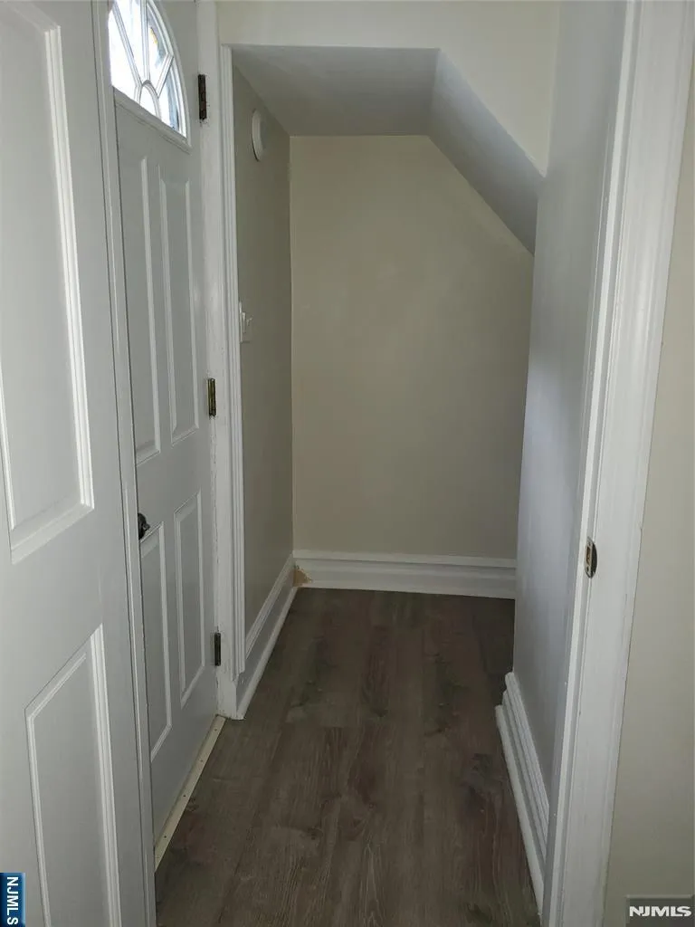 71 Aycrigg Avenue Passaic, NJ 07055