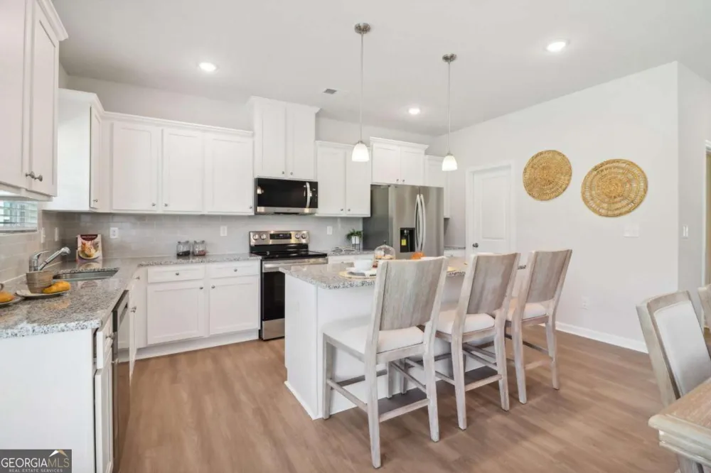 3716 Heron Creek CT Loganville, GA 30052